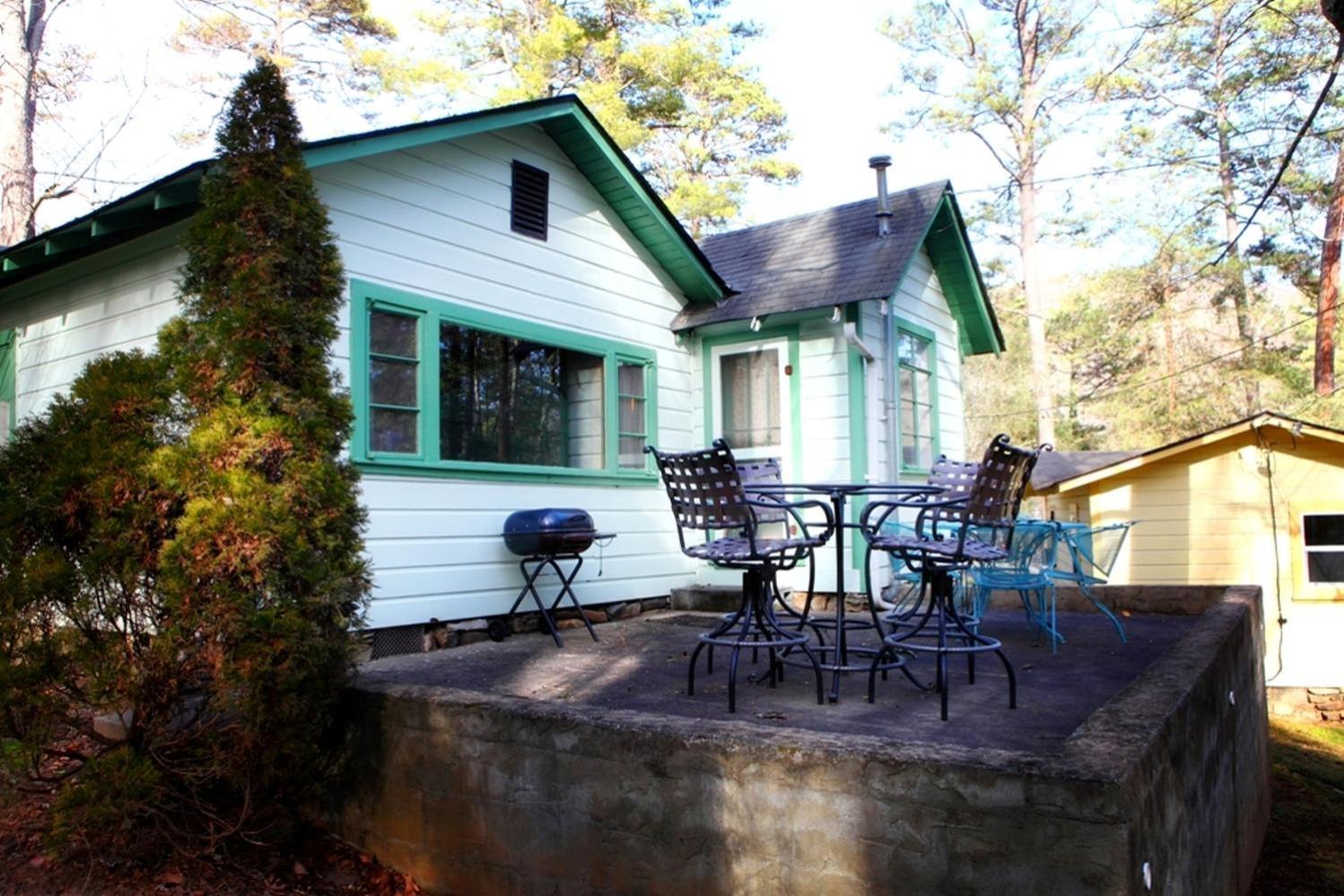The Pines Cottages Woodfin Zewnętrze zdjęcie